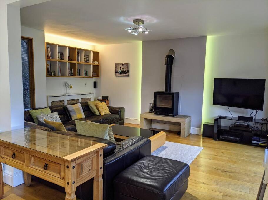 Detached 4 Bedroom Luxury Home Halifax Exteriör bild
